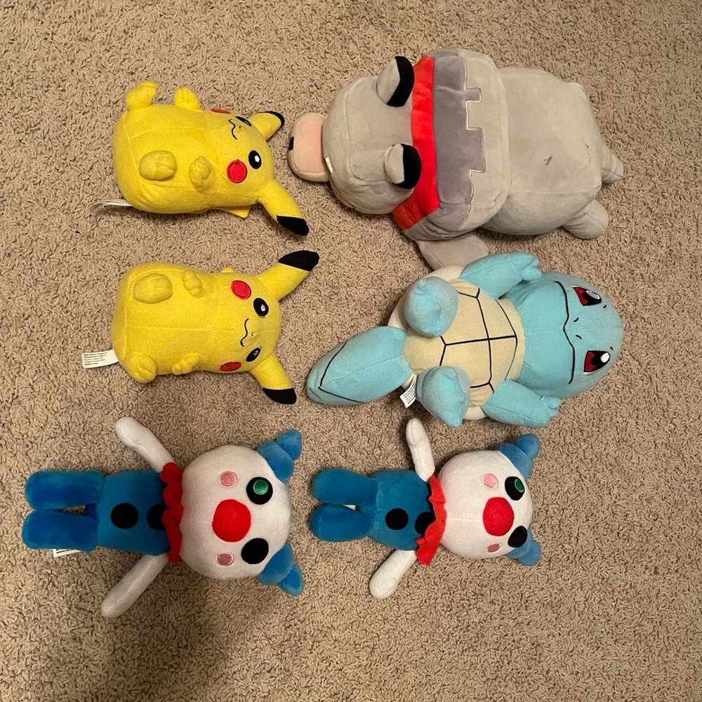 Plushie bundle - multiple characters